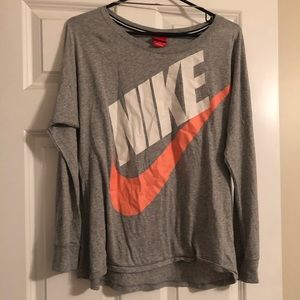 Nike long sleeve tee